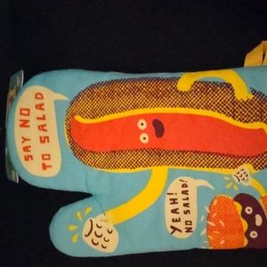 Blue Q oven mitt - "Say NO to Salad" - brand new with tags